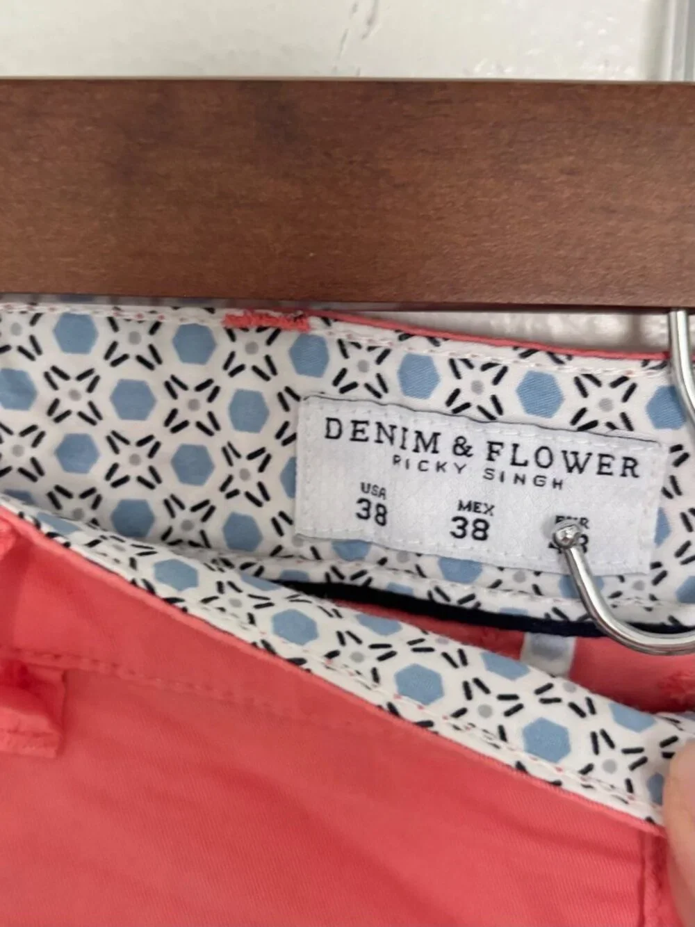 Denim & Flower Ricky Singh Mens Coral Chino Shorts Size 38 Cotton Blend